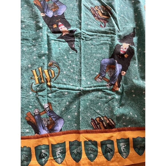 Vintage Harry Potter Twin Bedding Flat Flannel Sheet Sorting Hat Houses - Picture 3 of 4